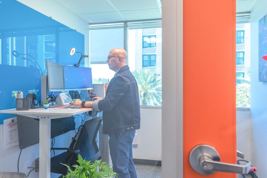 More Photos Of 333 3rd Ave N, Saint Petersburg Coworking Space