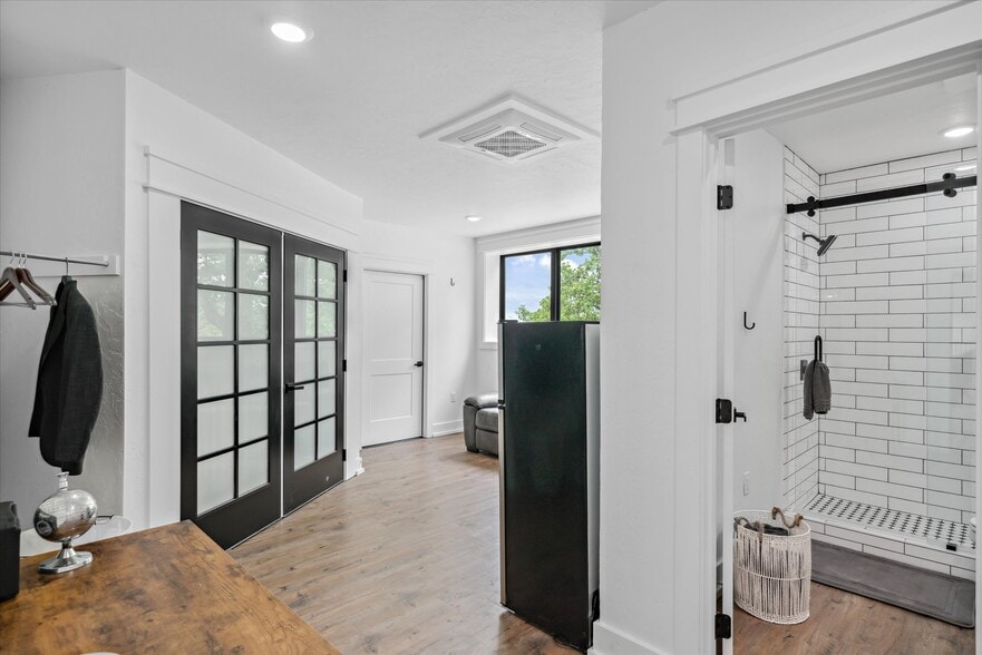 More Photos Of 1972 FM 857, Grand Saline Trailer Camper Park For Sale