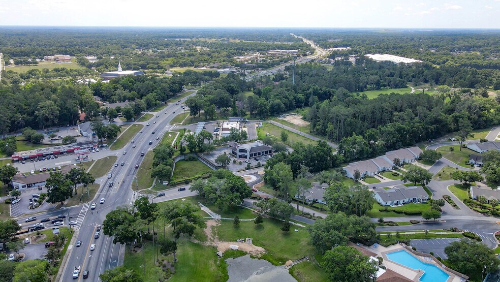 More Photos Of 2510 SE Maricamp Rd, Ocala Bank For Sale