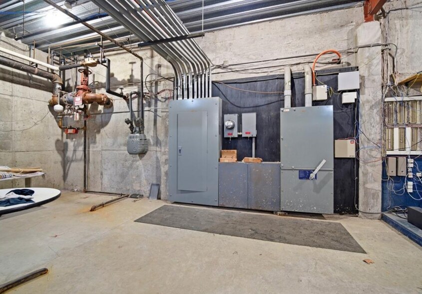 More Photos Of 8-10 2nd st, Dunkirk Office For Sale