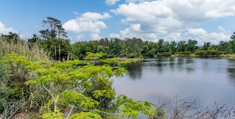 More Photos Of 408 Chaffee Rd N, Jacksonville Land For Sale