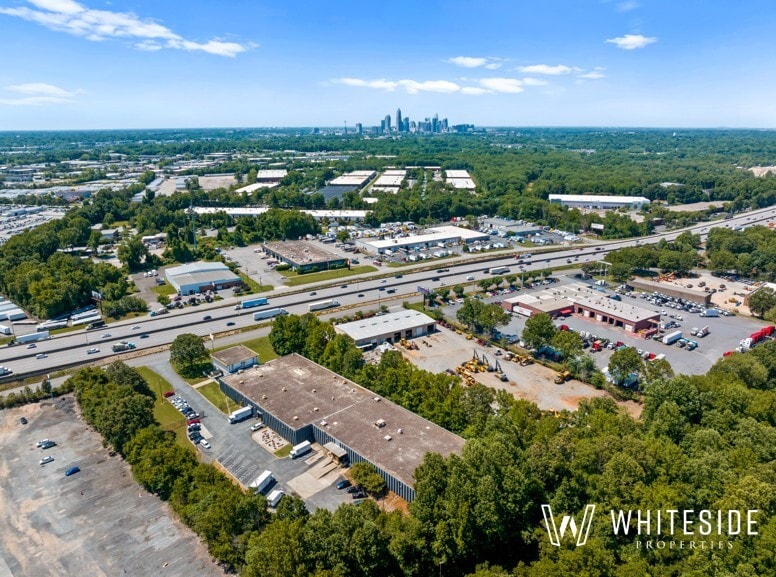 More Photos Of 3653 Trailer Dr, Charlotte Warehouse For Lease