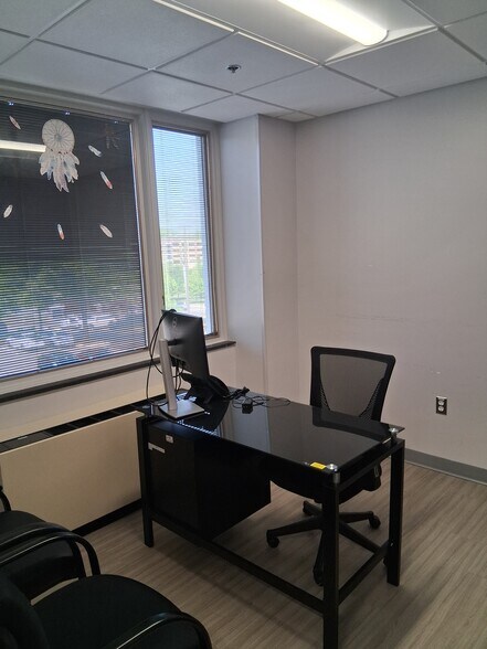More Photos Of 3299 Woodburn Rd, Annandale Medical For Lease