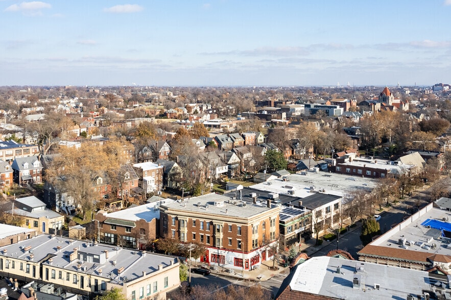 More Photos Of 408 N Euclid Ave, Saint Louis Office For Lease
