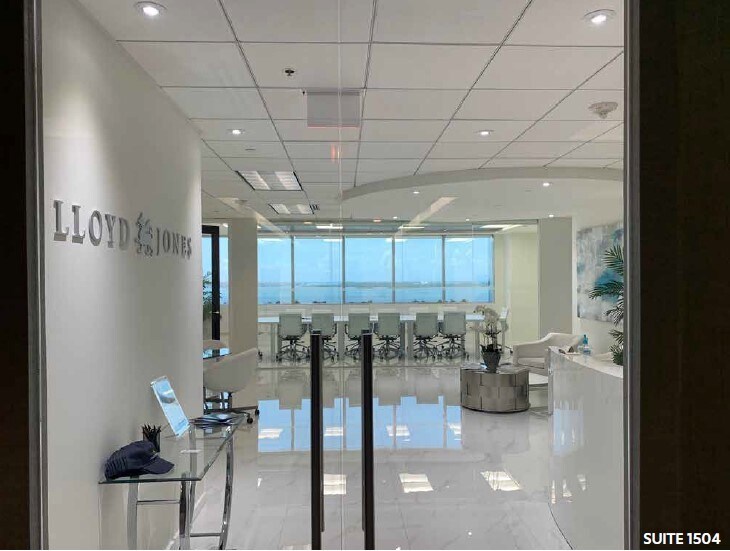 More Photos Of 1001 Brickell Bay Dr, Miami Office For Lease