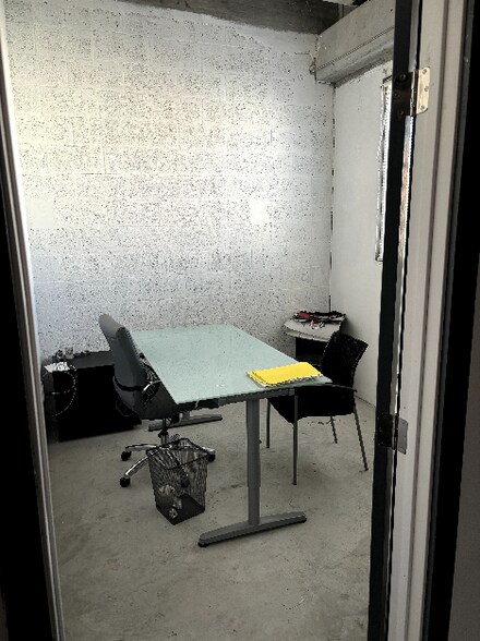 More Photos Of 6020 NW 99th Ave, Doral Industrial For Sale