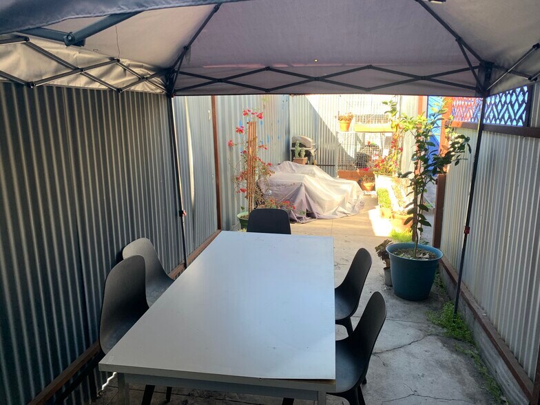 More Photos Of 4967-4973 W Adams Blvd, Los Angeles Storefront Retail Office For Lease