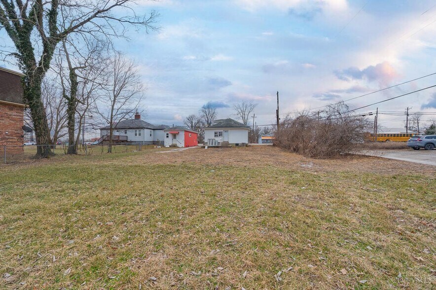 More Photos Of 536 Old State Route 74, Cincinnati Storefront Retail Residential For Sale