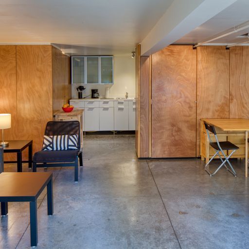 More Photos Of 221 E 56th St, Savannah Apartments For Sale