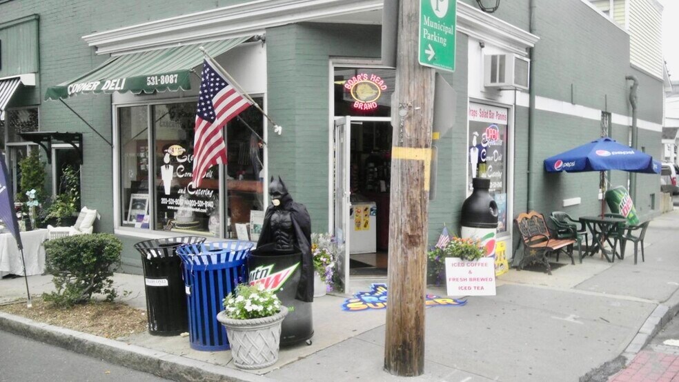 More Photos Of 229 Mill St, Greenwich Storefront Retail Residential For Lease