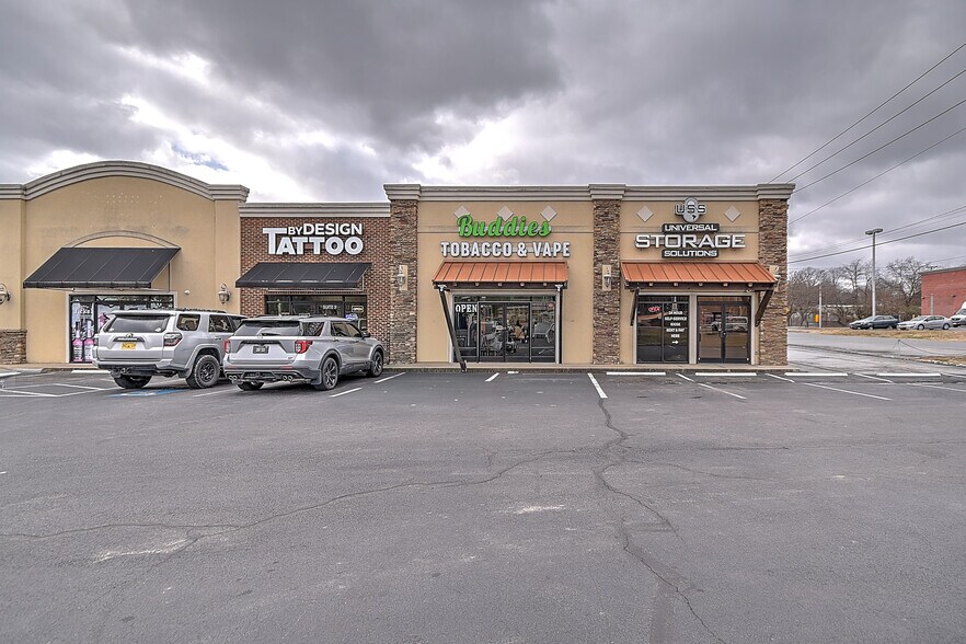More Photos Of 1201 Highway 19E, Elizabethton Storefront Retail Office For Sale