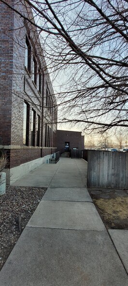 More Photos Of 100 Park Dr S, Great Falls Office For Lease