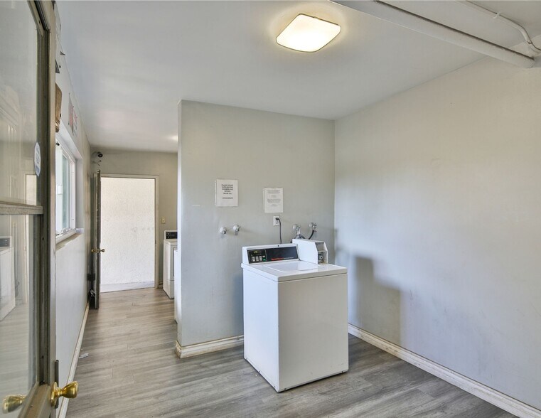 More Photos Of 14521 Clark St, Baldwin Park Apartments For Sale