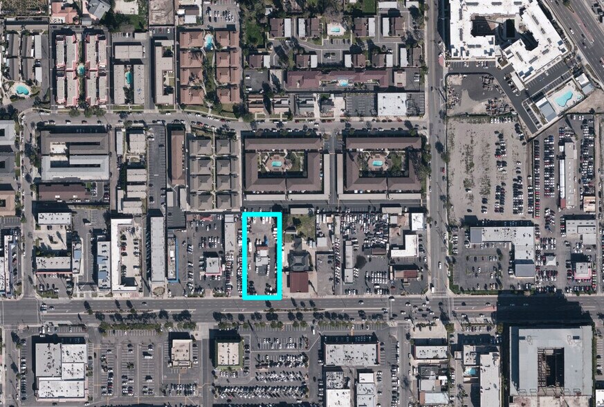 More Photos Of 9841 Garden Grove Blvd, Garden Grove Auto Dealership For Sale