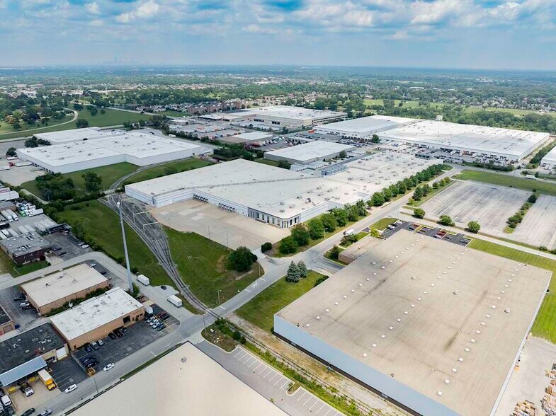Primary Photo Of 5750 W 118th St, Alsip Unknown For Lease