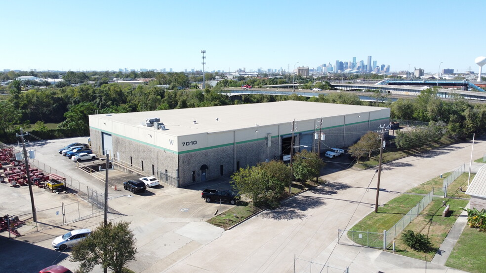 Primary Photo Of 7010 Zoltowski St, Houston Warehouse For Lease