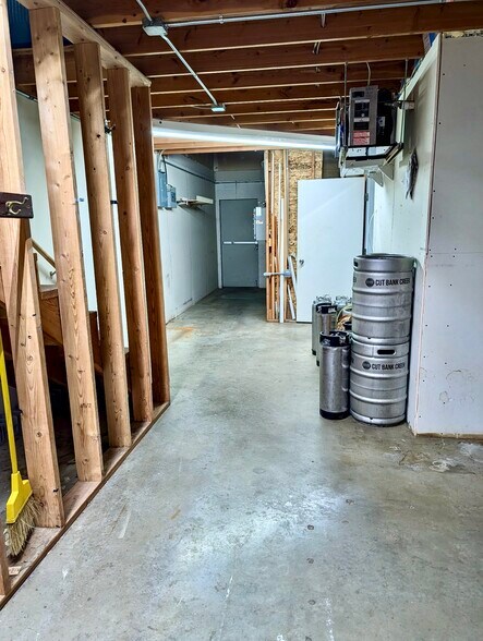 More Photos Of 315 E Railroad St, Cut Bank Sports And Entertainment For Sale