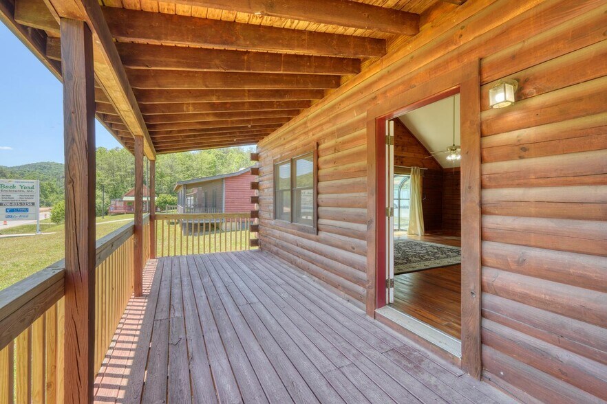 More Photos Of 23 & 60 Greenbriar Hwy, Blairsville Office For Sale
