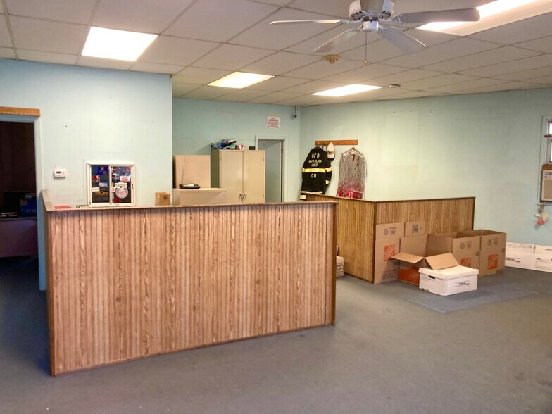 More Photos Of 2515 Vauxhall Rd, Union Township Freestanding For Lease