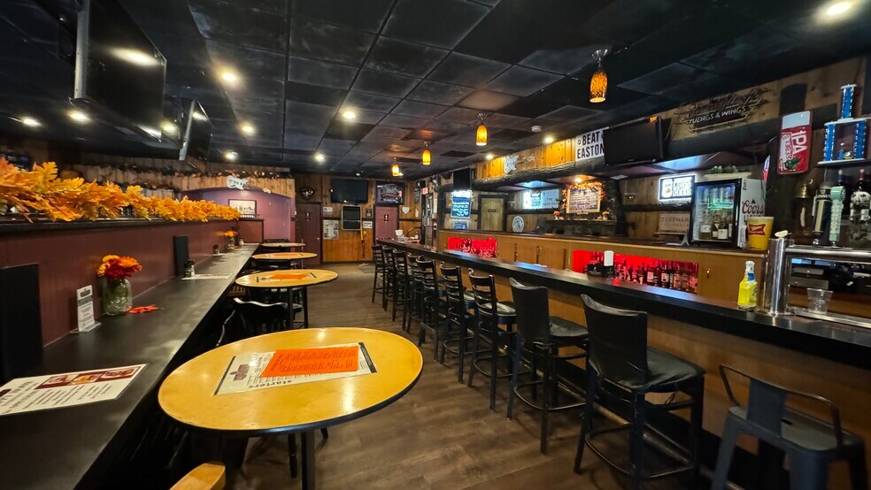 More Photos Of 840 Belvidere Rd, Phillipsburg General Retail For Sale