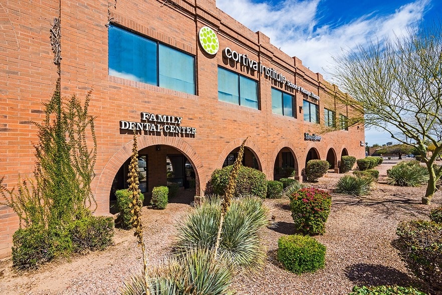 More Photos Of 8010 E McDowell Rd, Scottsdale Office For Lease