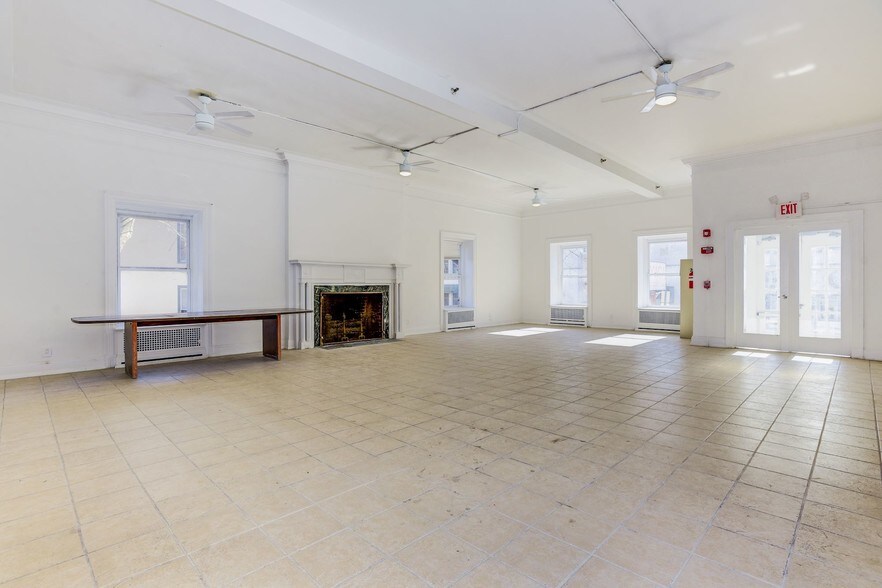 More Photos Of 140 E Hanover St, Trenton Schools For Sale