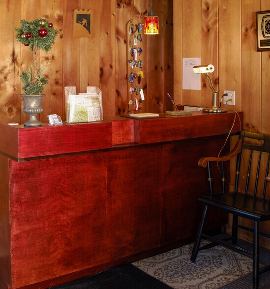 More Photos Of 3806 Vt Route 11, Londonderry Hotel For Sale