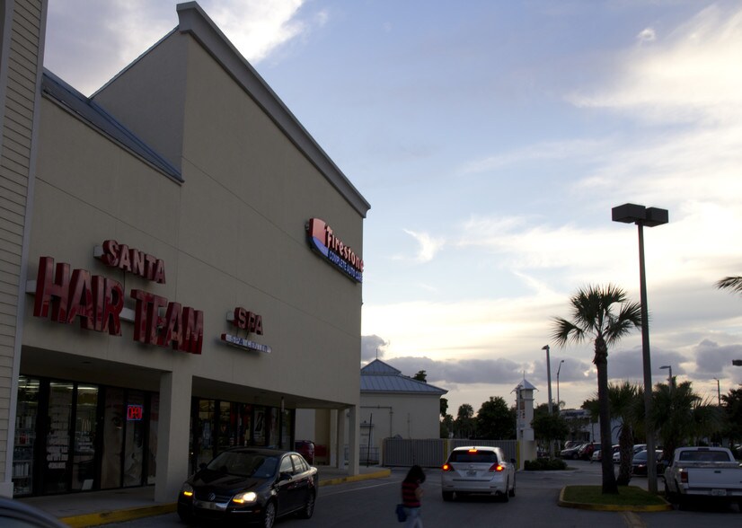 More Photos Of 6400 NW 186th St, Miami Lakes Unknown For Lease