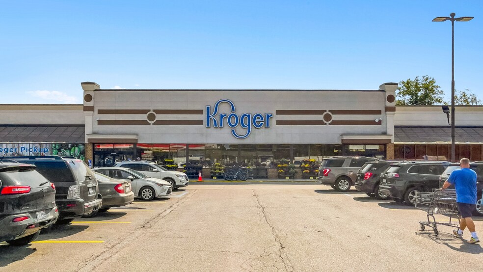 More Photos Of 545 W Main St, Milan General Retail For Lease