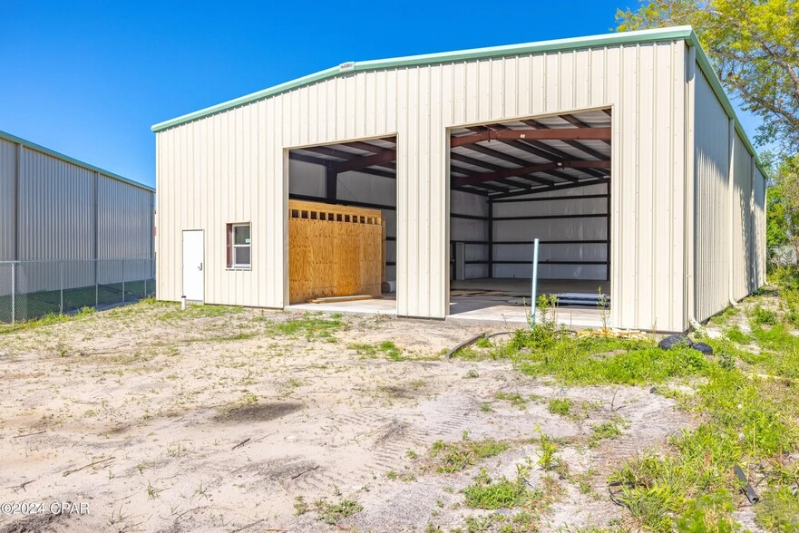 Primary Photo Of 758 W 15th St, Panama City Warehouse For Lease