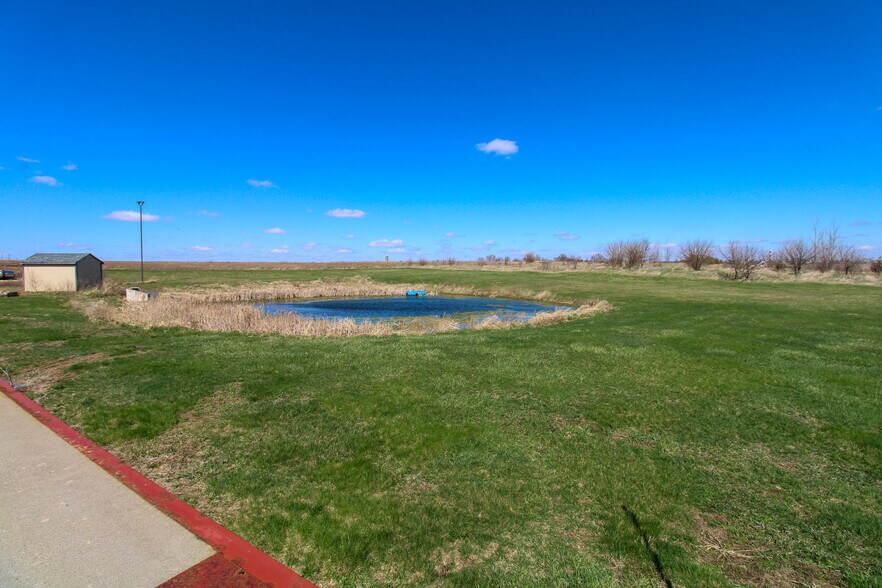More Photos Of 5640 44th Ave S, Clinton Industrial For Sale