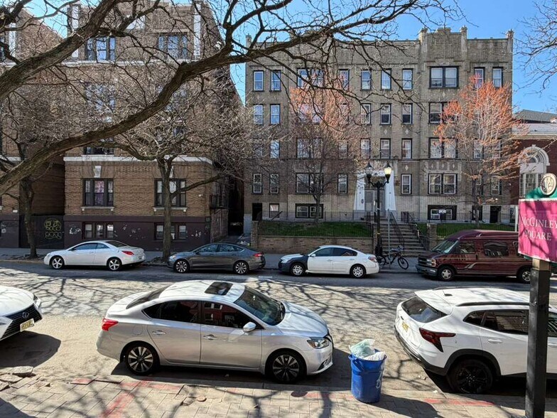 More Photos Of 650 Bergen Ave, Jersey City Medical For Lease