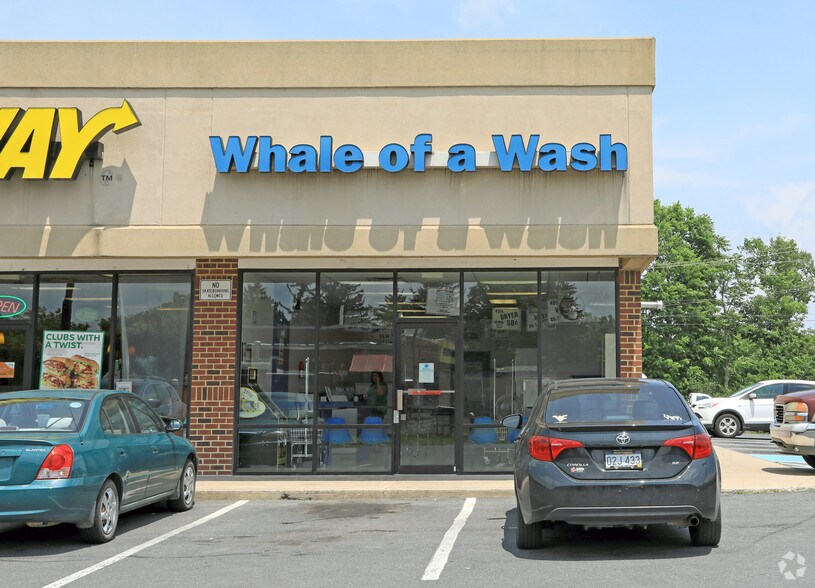More Photos Of 4803 Gerrardstown Rd, Inwood Storefront For Lease