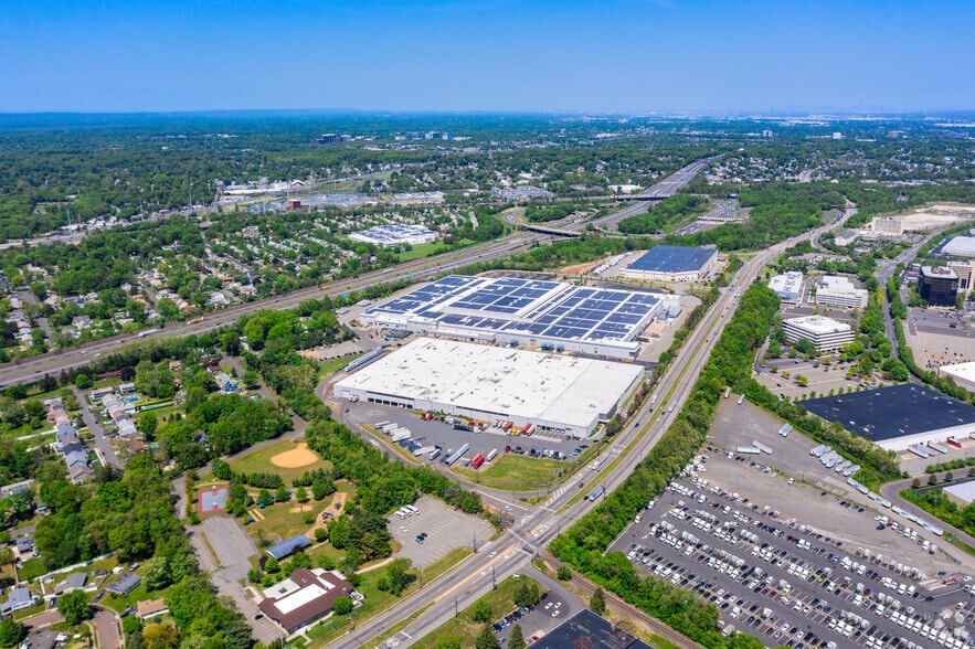 More Photos Of 3001 Woodbridge Ave, Edison Warehouse For Lease