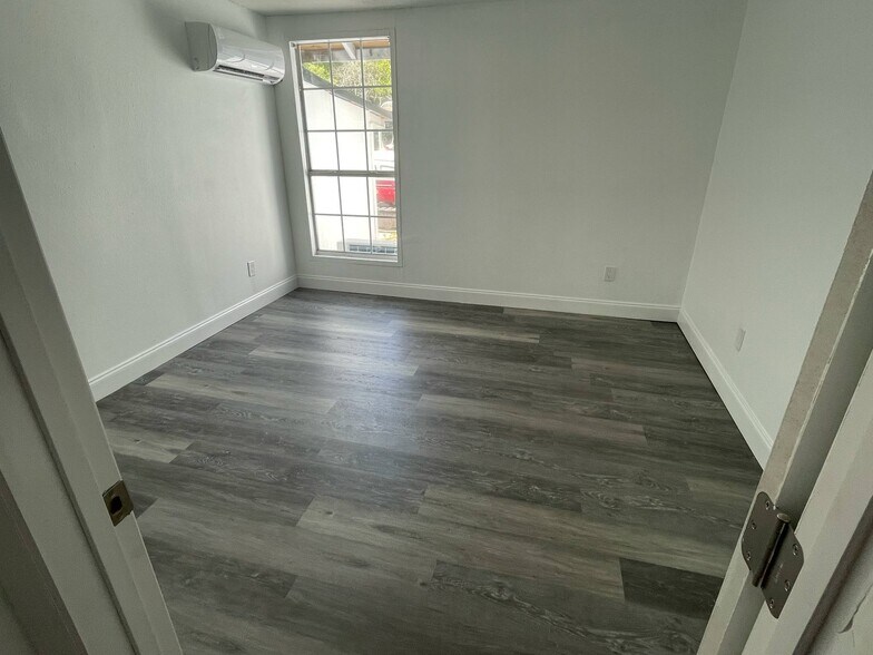 More Photos Of 656 State Rd 20 rd, Palatka Office Residential For Sale