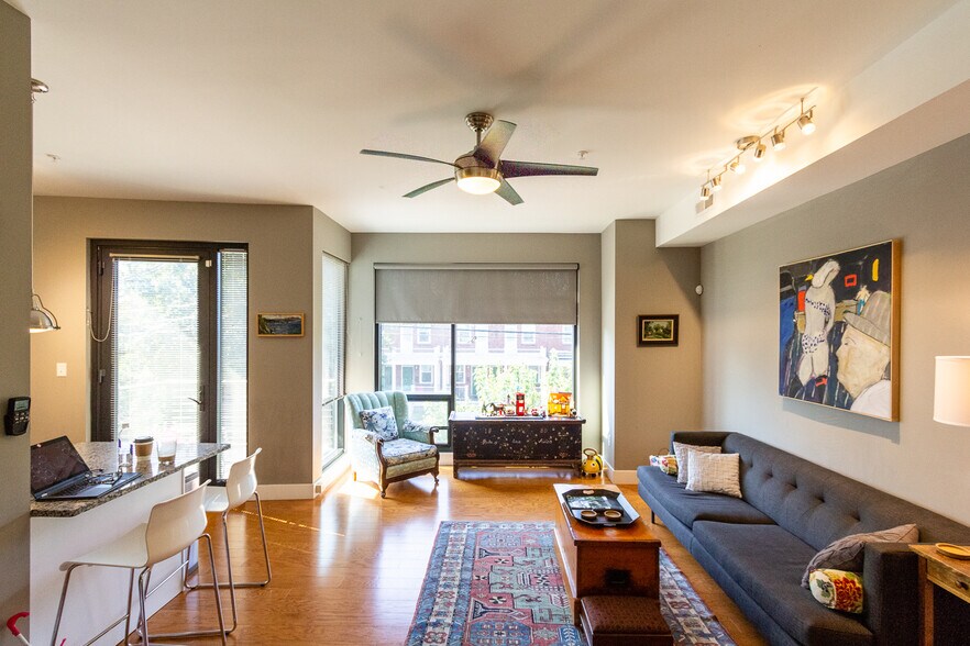 More Photos Of 2028 W Cary St, Richmond Apartments For Sale