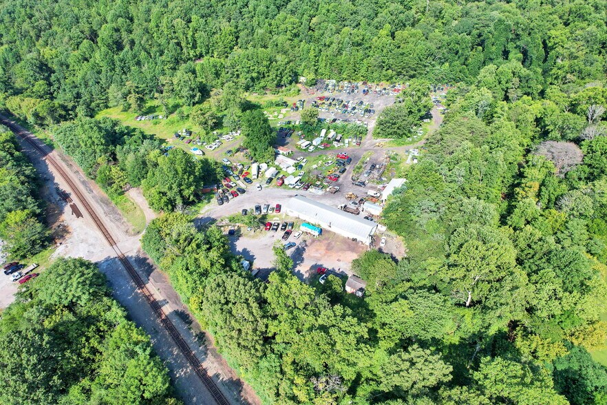 More Photos Of 410 Depot St, Soddy-Daisy Auto Repair For Sale
