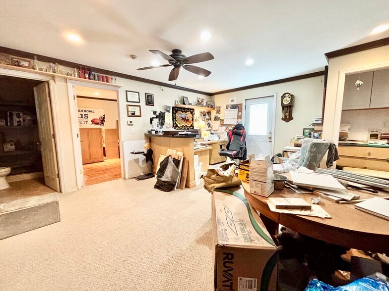 More Photos Of 34 Baxter Ave, Stamford Warehouse For Sale