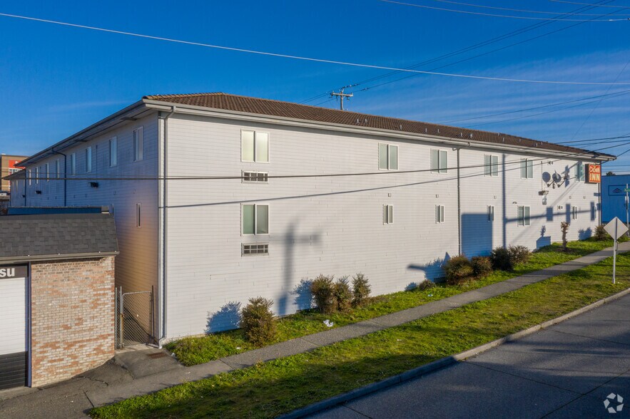 More Photos Of 9501 Aurora Ave N, Seattle Hotel For Sale