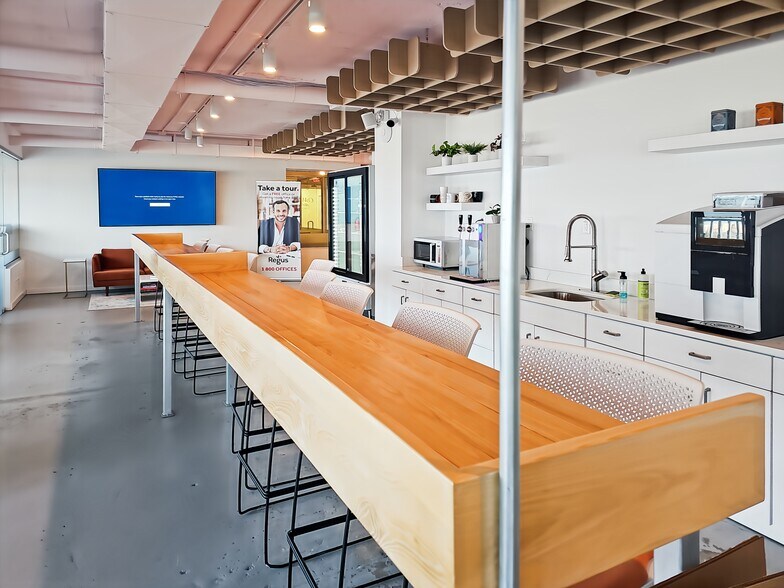 More Photos Of 511 N Boardwalk, Rehoboth Beach Coworking Space