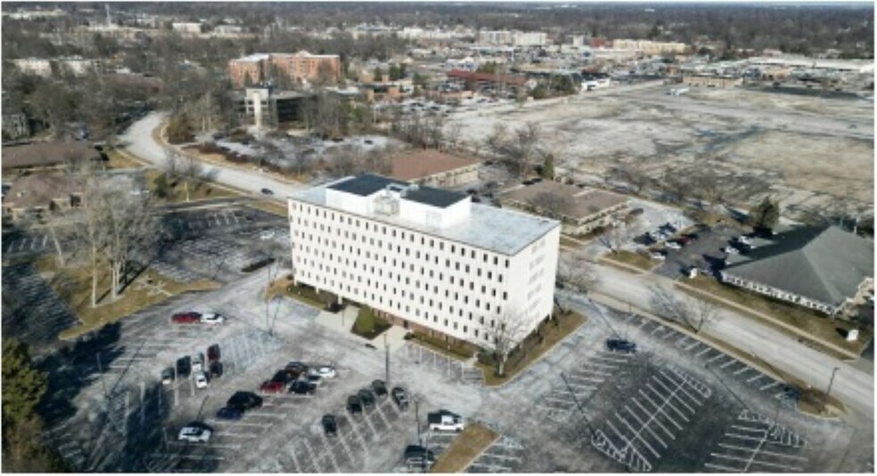 Primary Photo Of 3103 Executive Pky, Toledo Office For Lease