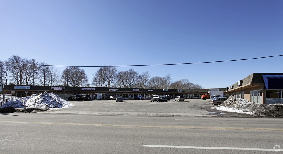 More Photos Of 532-566 Kingstown Rd, South Kingstown Unknown For Lease