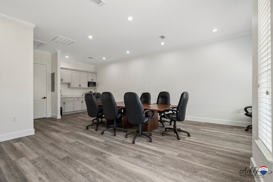 More Photos Of 18940 Kuykendahl Rd, Spring Office For Sale