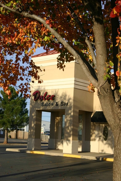 More Photos Of 4600-4722 S 14th St, Abilene Storefront For Lease