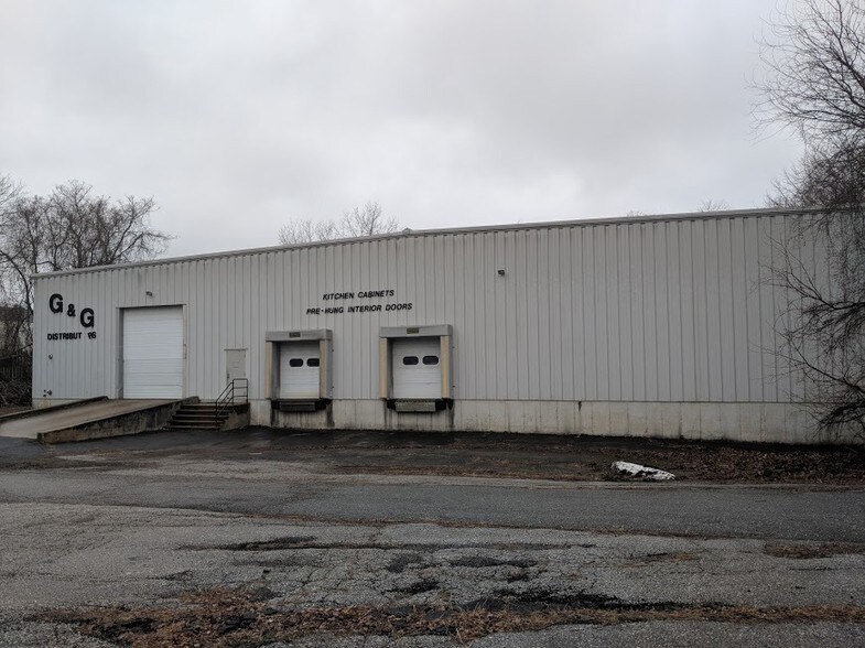 Primary Photo Of 212 White St, Danbury Warehouse For Lease