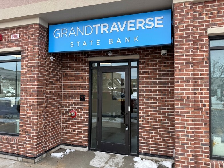 More Photos Of 232 E State St, Traverse City Hospitality For Sale