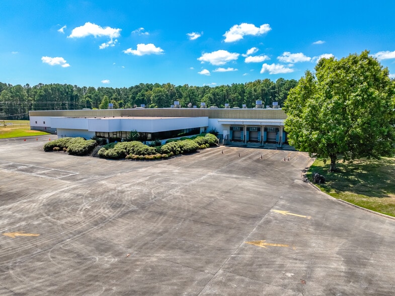 More Photos Of 1870 Highway 22 W, Alexander City Warehouse For Lease