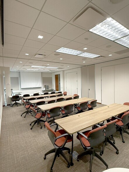 More Photos Of 4601 Westway Park Blvd, Houston Office For Lease