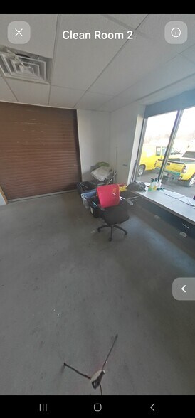 More Photos Of 9966 Samuel Rd, Carterville Self Storage For Sale