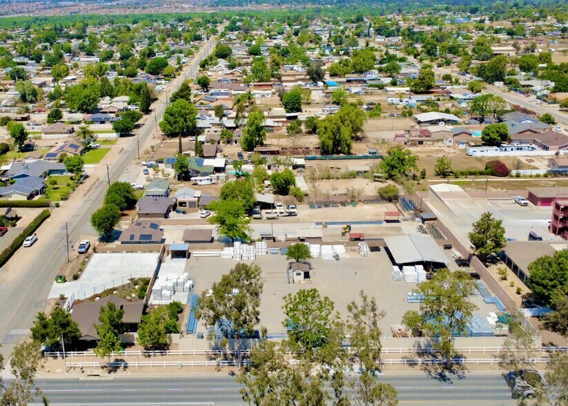 More Photos Of 791 6th St, Norco Specialty For Sale